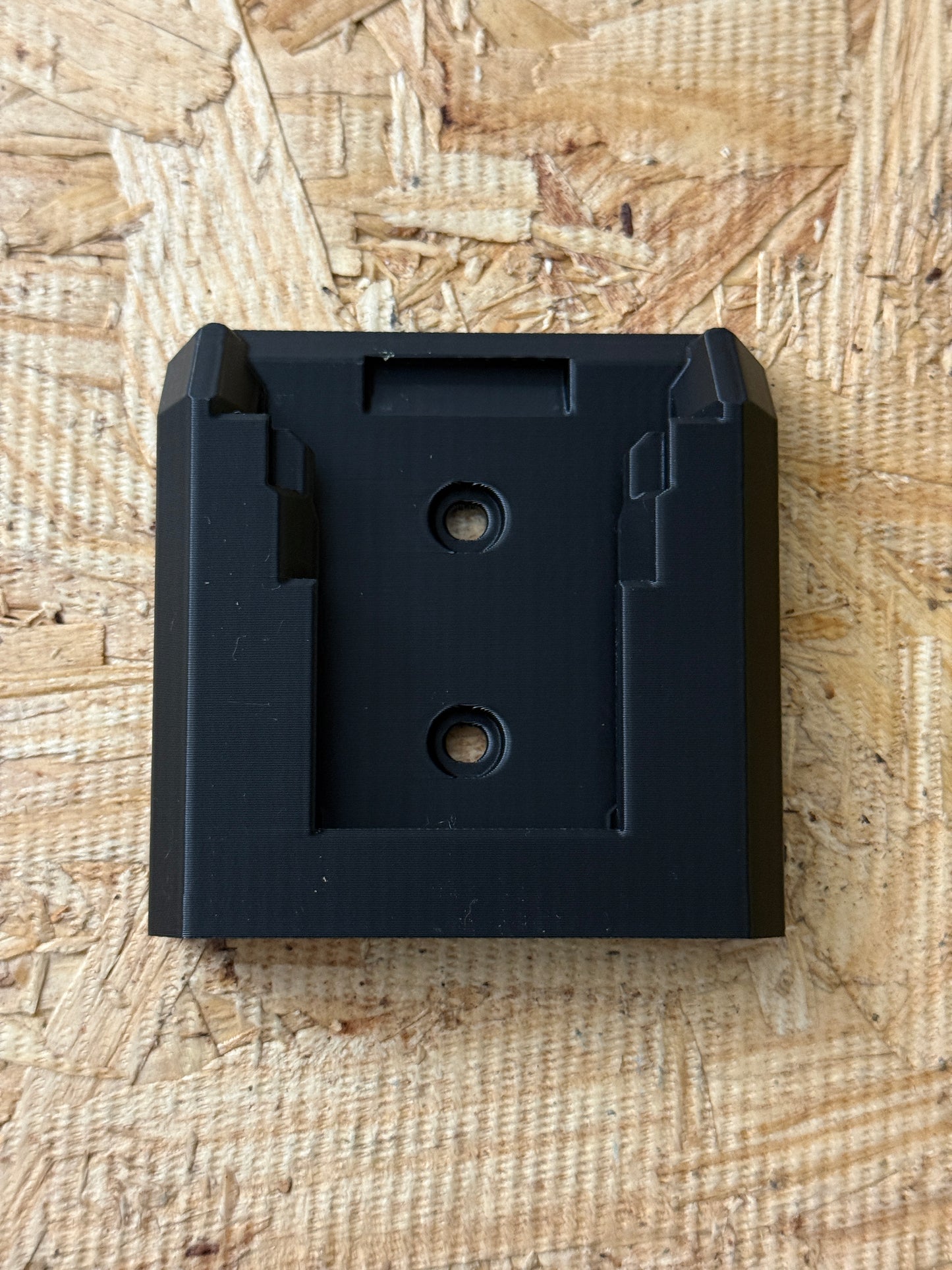 Battery Mount Compatible with DeWalt 20V Batteries | 6 Pack | Heavy-Duty Storage Organizer